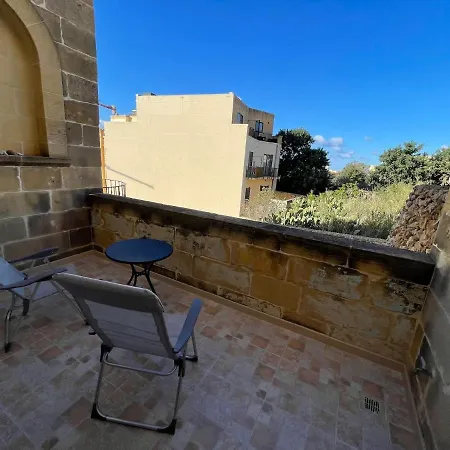 Gilju * Xagħra