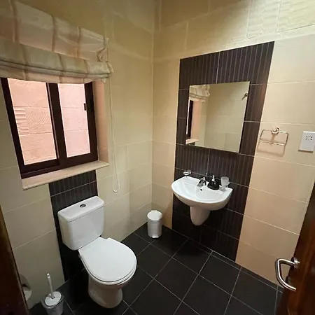 Gilju Bed & Breakfast 4*